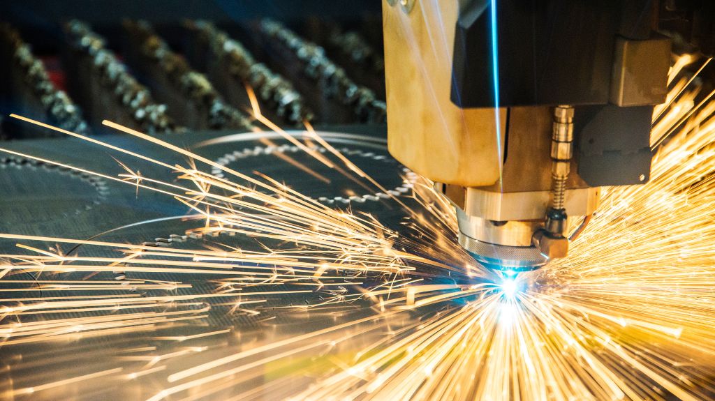 Machine Laser Cutting Sheet Metal